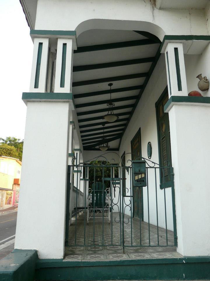 Casa en la Carretera PR 102 - Cabo Rojo - 2012 00012